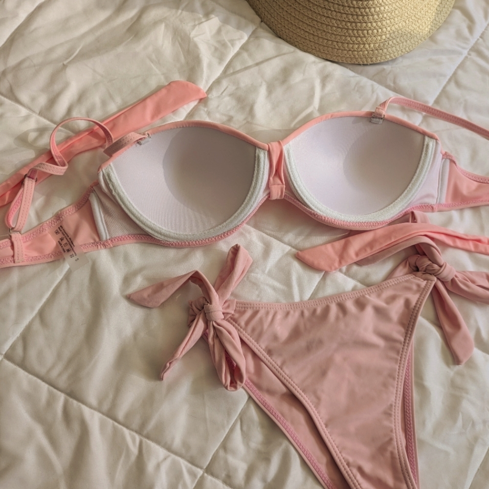 Pink Bow Bikini Set - Picture 5 of 7